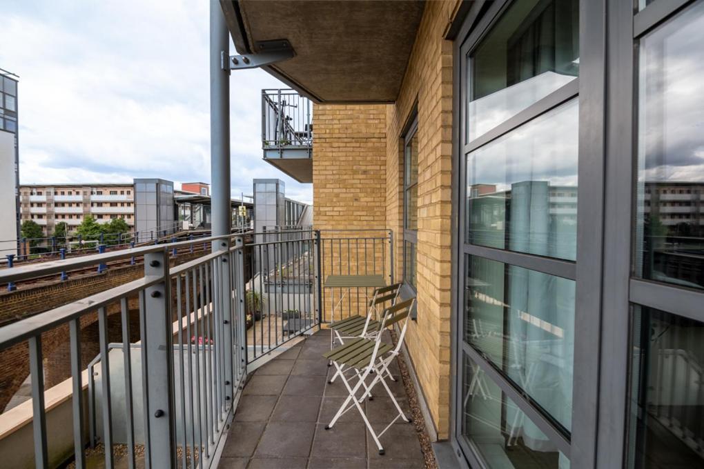 Zenith Hub Apartment London Exterior photo